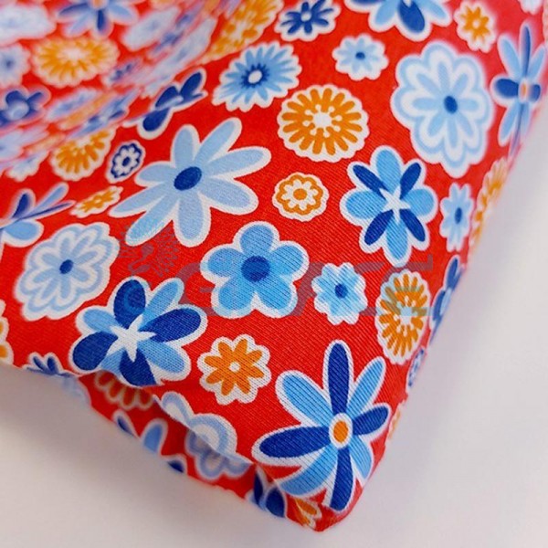 Кулирка джерси - ткань хлопковая трикотажная, красная с ярким цветочным узором