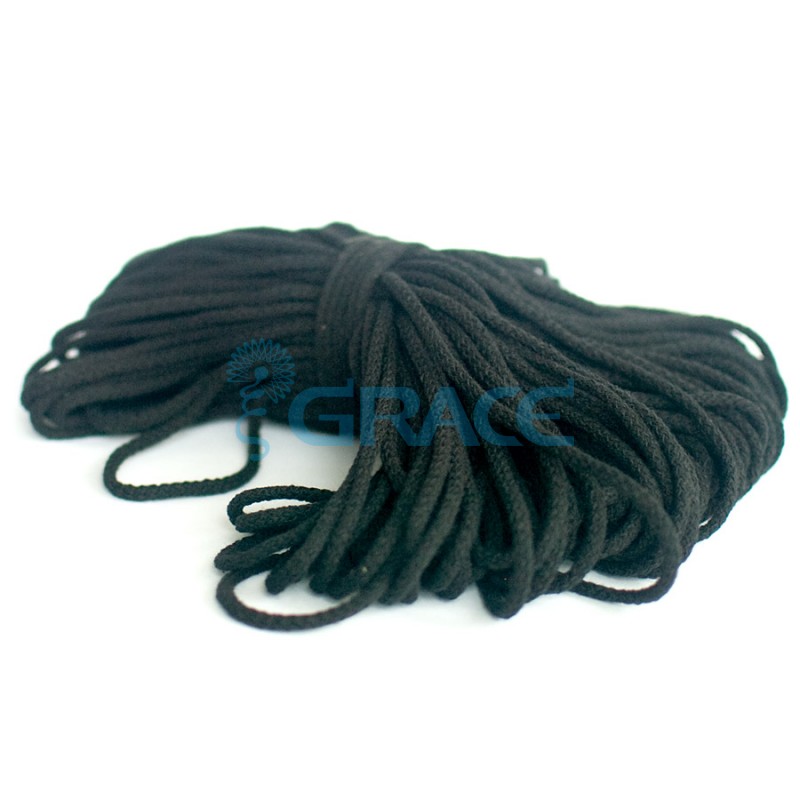 Шнур круглый для одежды 4 мм., черный, Szk Y 4.50