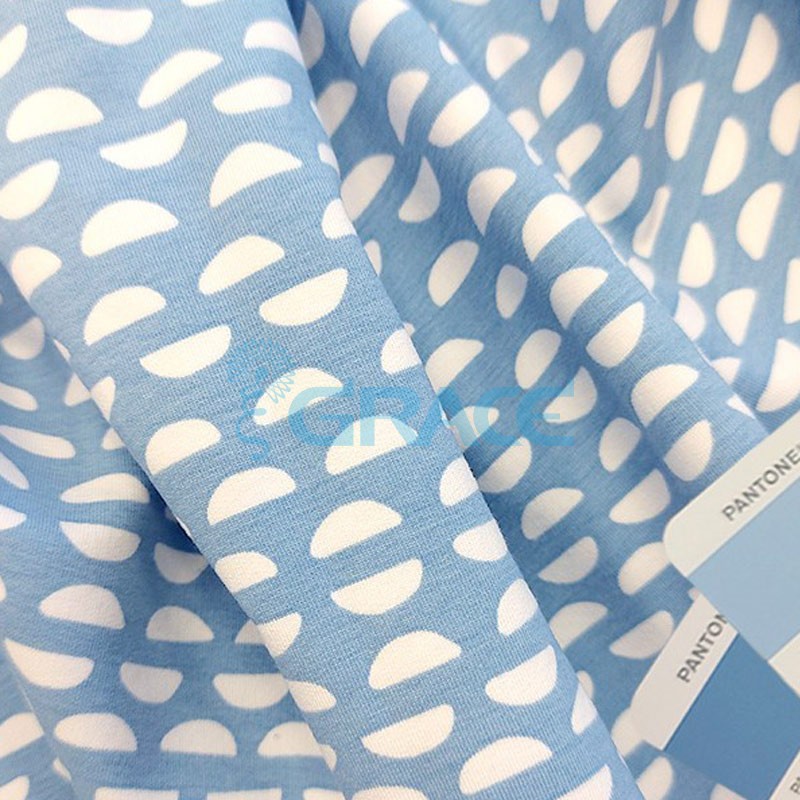 Кулирка джерси - ткань хлопковая трикотажная, голубая с повторяющимися полукругами