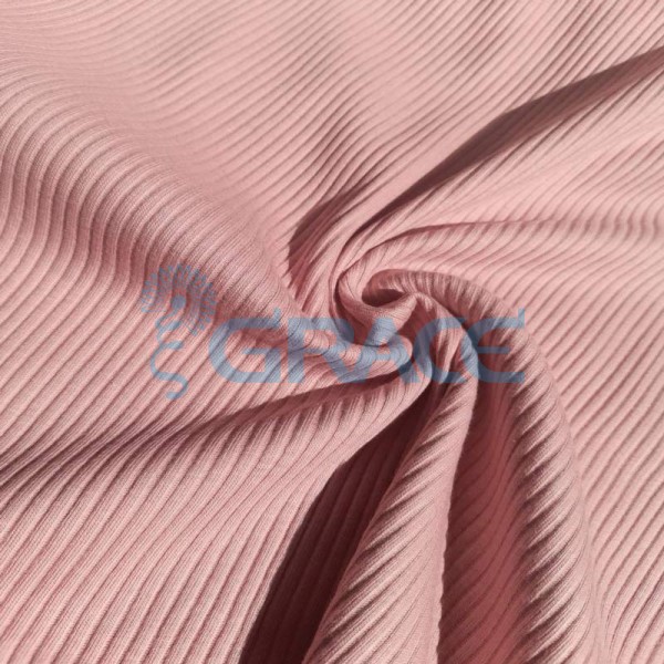 Ткань лапша - натуральная трикотажная, эластичная в грязно-розовом цвете с полосками