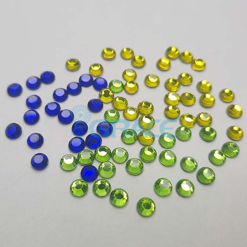 Алмазные стразы (OzdA16str) 3,6 - 3,8 мм., цвет: ассортимент
