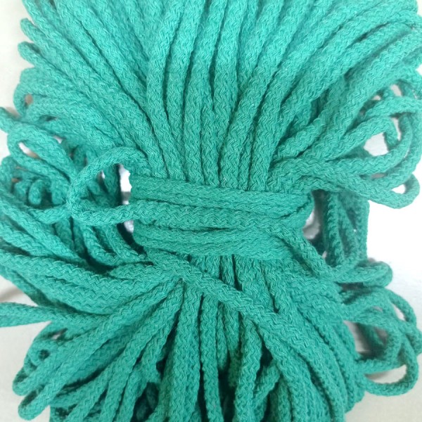 Шнур для одежды 6 мм., зеленый