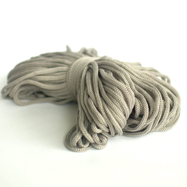 Шнур для одежды 4 мм., серый