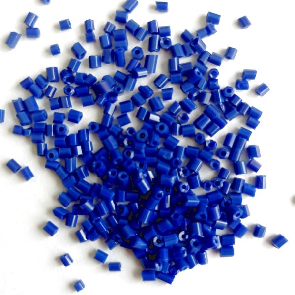Бисер рубчик 3 мм. (цвет: синий 5r)