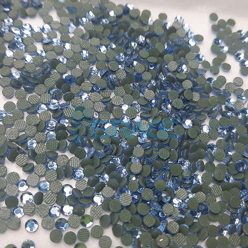 Алмазные стразы (OzdA10str) 2,6 - 2,8 мм., цвет: голубой